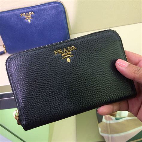 prada tasche outlet roermond|Prada outlet store roermond.